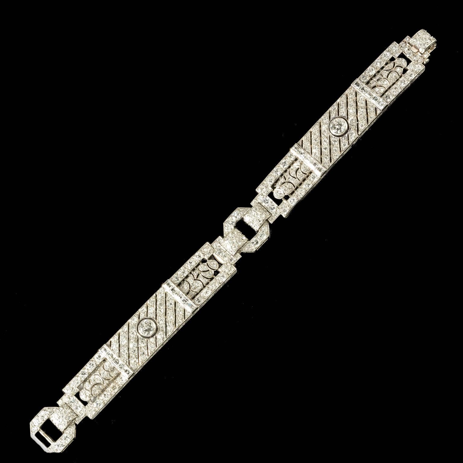 Women's Edwardian Platinum Set Diamond Unique Design Bracelet, circa 1910