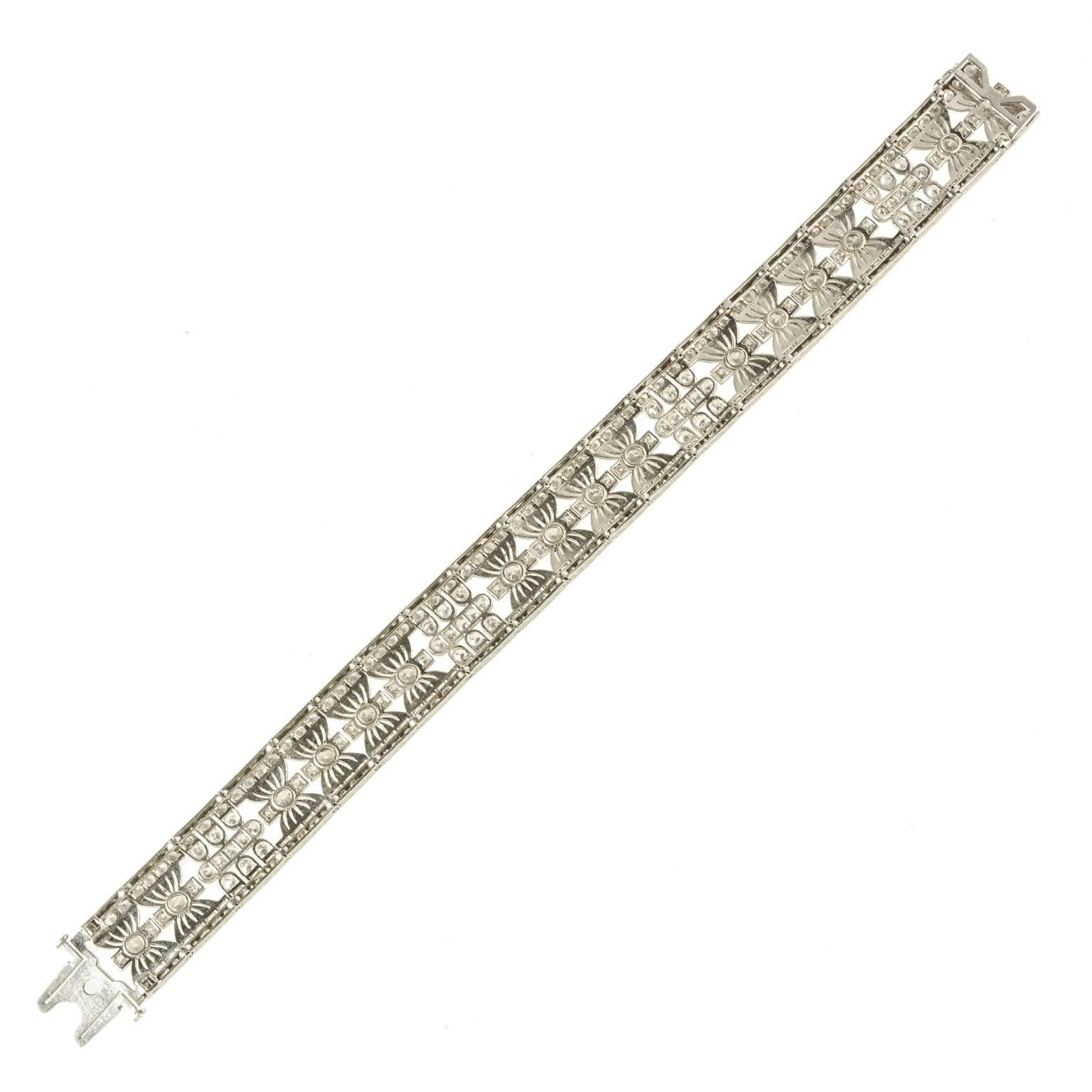 Edwardian unique platinum and diamond 1910c fine quality bracelet
