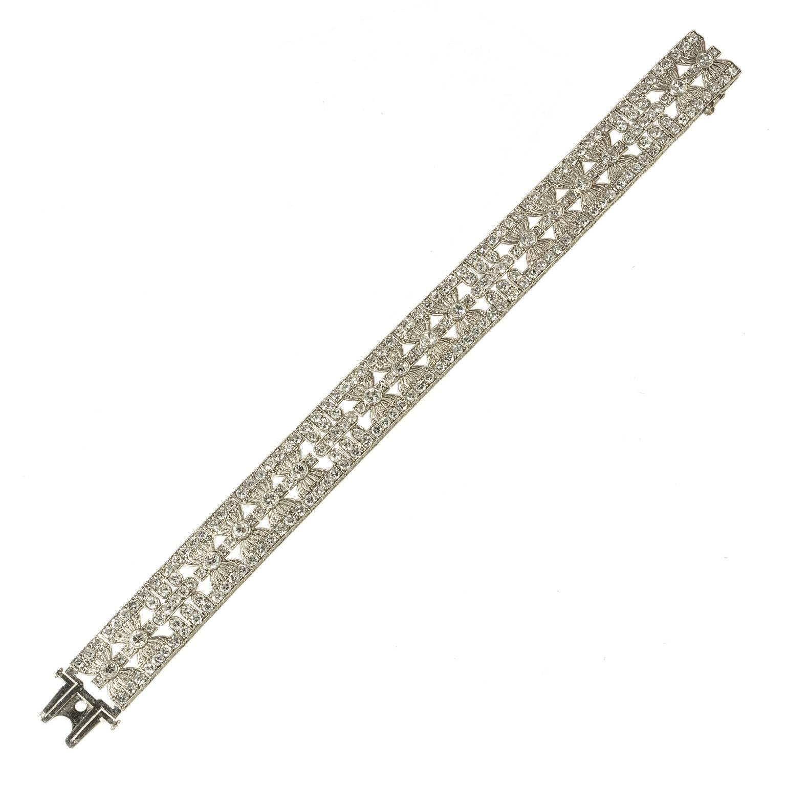 Edwardian Fine Quality Diamond Platinum Bracelet, circa 1910 For Sale