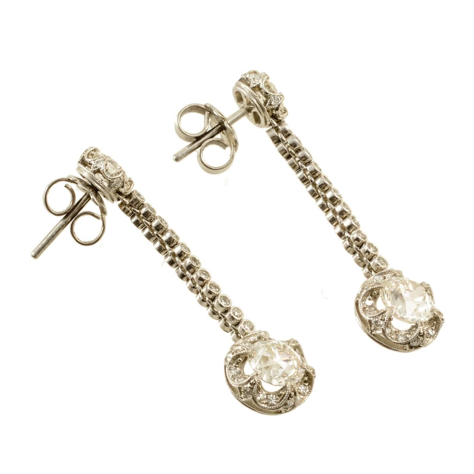 Edwardian Long Drop Platinum Diamond Earrings, circa 1910 In Good Condition In London, GB