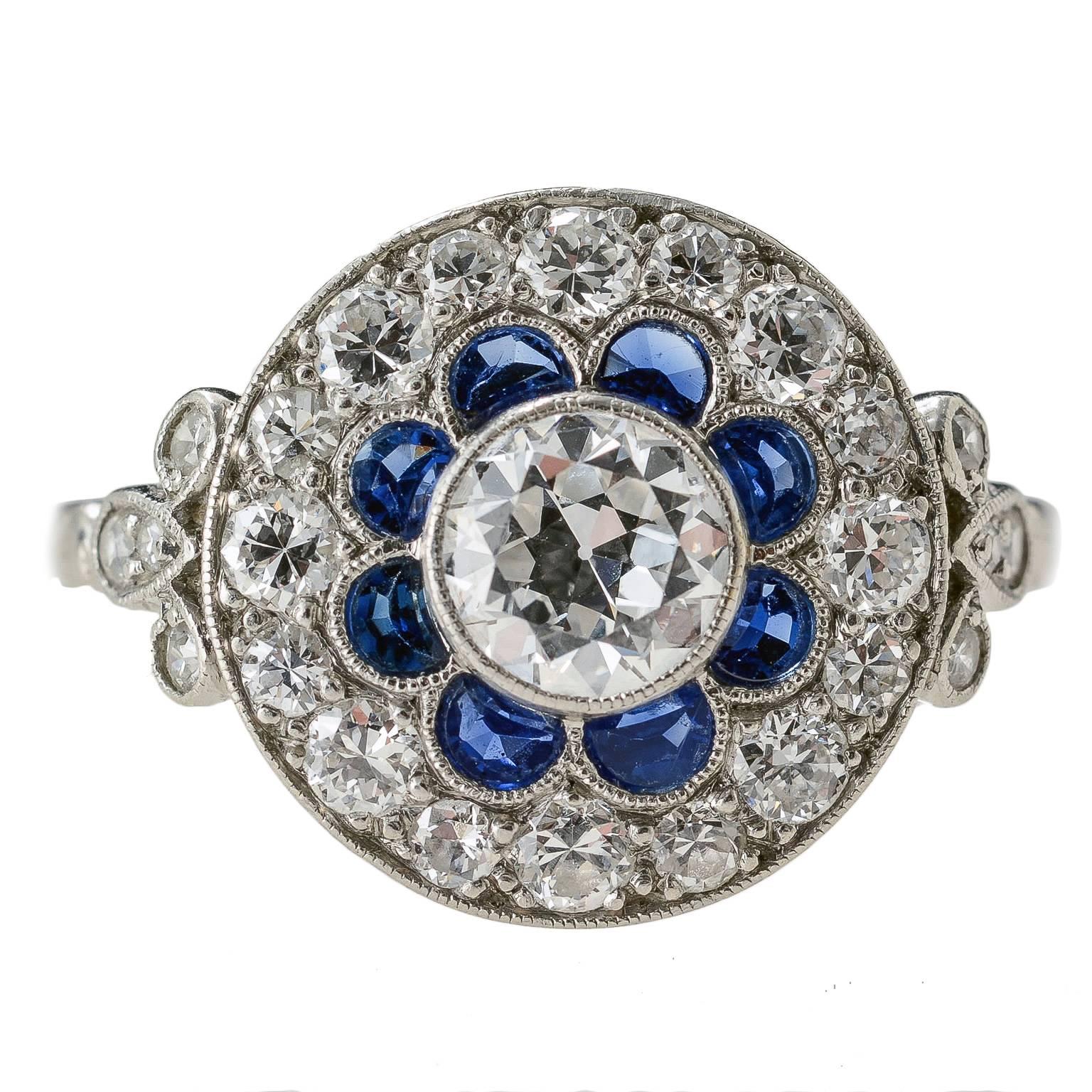 Natural Calib're Sapphire Diamond Art Deco Cluster Ring circa 1920 Platinum Set For Sale