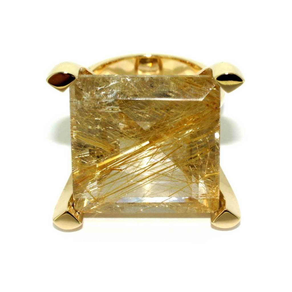 Contemporary Lizunova Rutilated Quartz 9 karat Gold Cocktail Ring For Sale