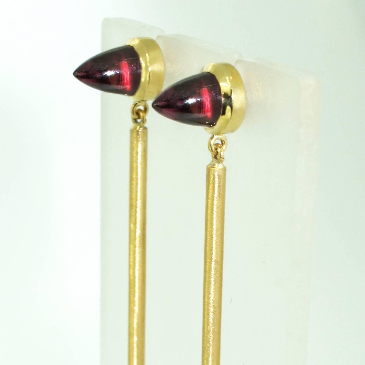 Women's Lizunova Garnet and 22 Karat Gold Drop Earrings For Sale