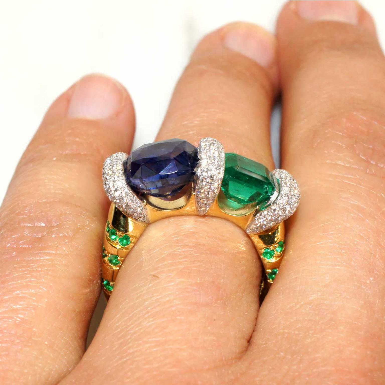 Lizunova Handmade Sapphire, Emerald & Diamond Ring in 18k yellow & white gold For Sale 2