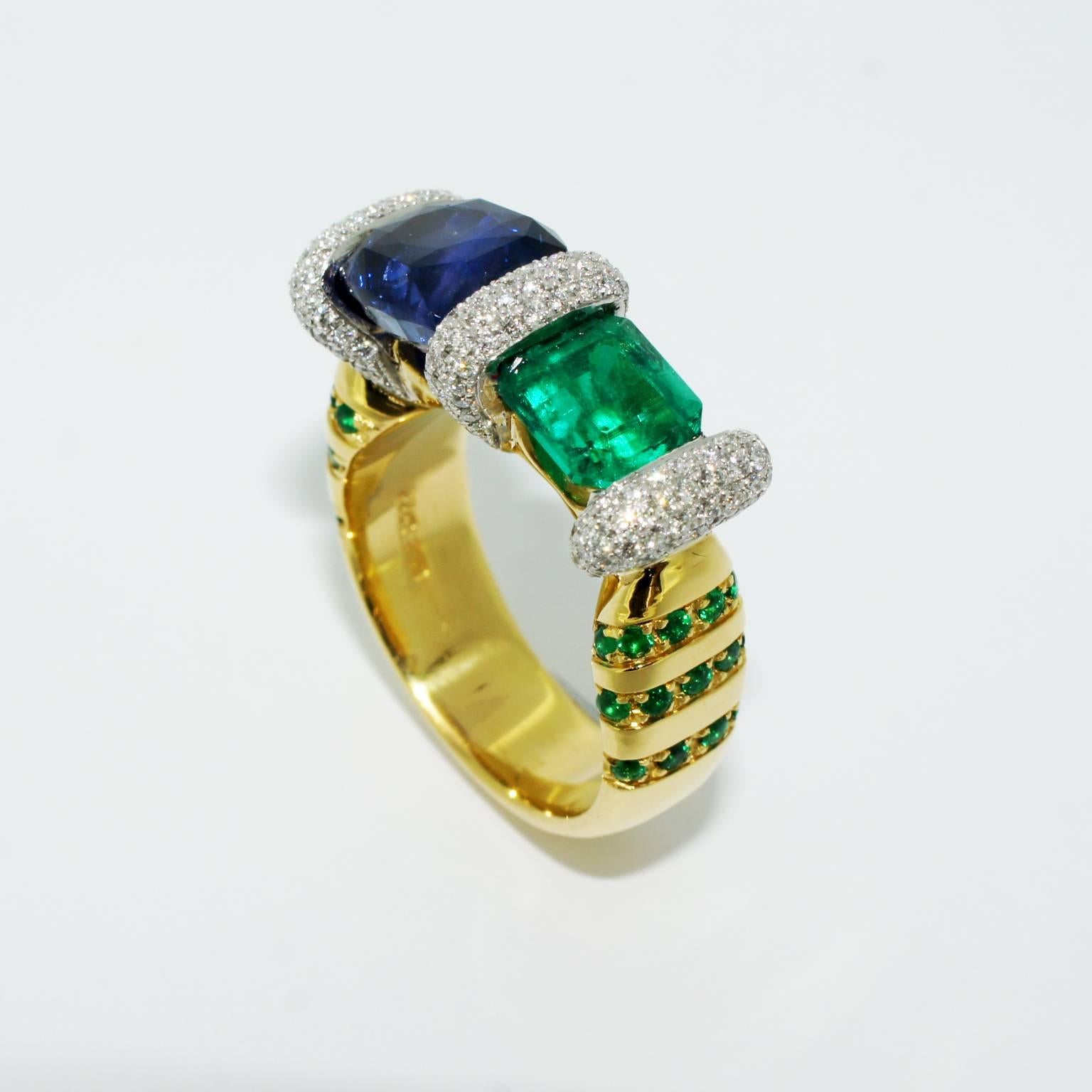 Lizunova Handmade Sapphire, Emerald & Diamond Ring in 18k yellow & white gold In New Condition For Sale In Sydney, NSW