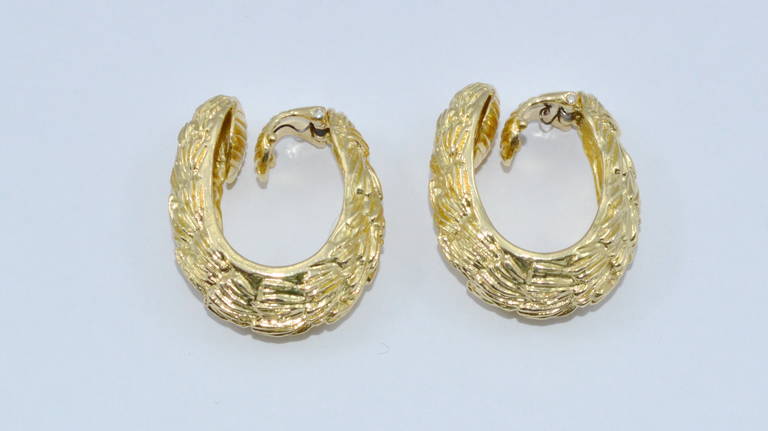 Textured Yellow Gold Hoop Earrings