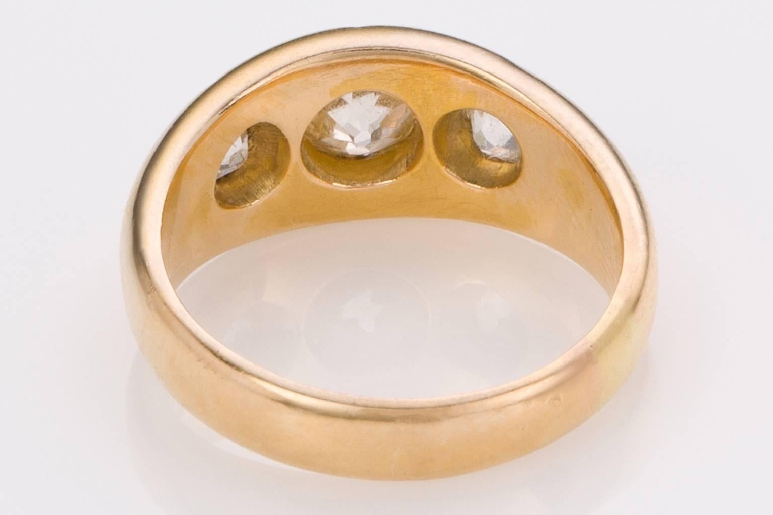 Women's Circa 1890 Antique Diamond Three-Stone Yellow Gold Engagement Ring