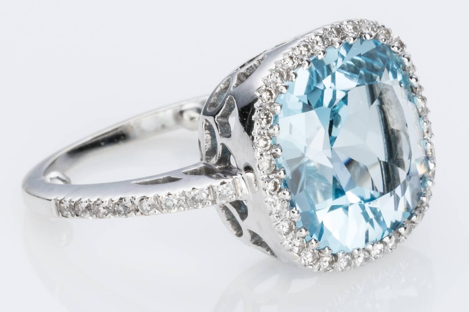 Blue Topaz and Diamond 18 carat White Gold Halo Style Dress Ring 4