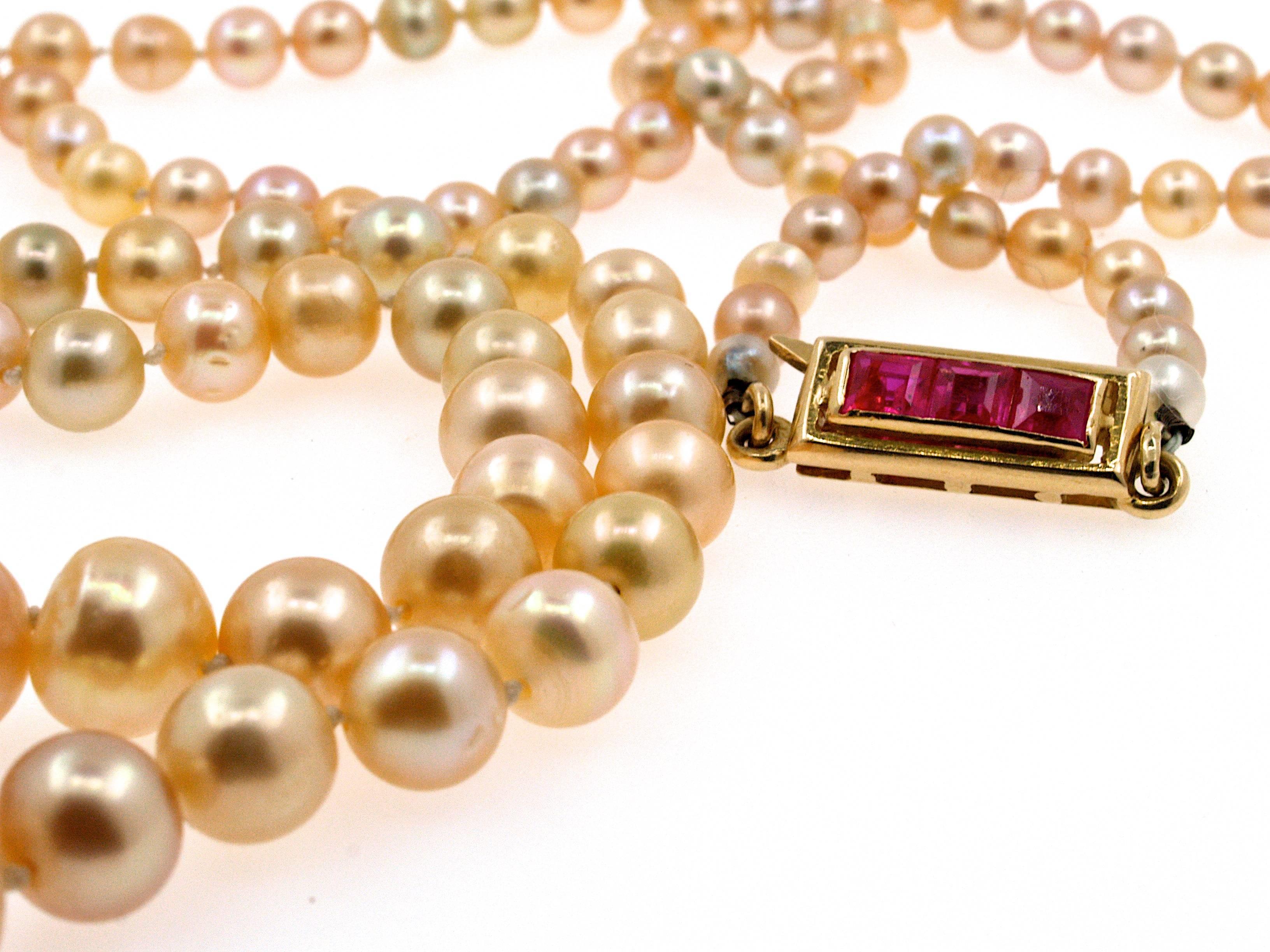 All realistic offers are welcome.

Natural Saltwater pearl and ruby necklace, Early 20th century

This beautiful necklace is composed of a graduated row of 106 natural pearls and 1 cultured pearl (the smallest one near the clasp) measuring from 3 mm