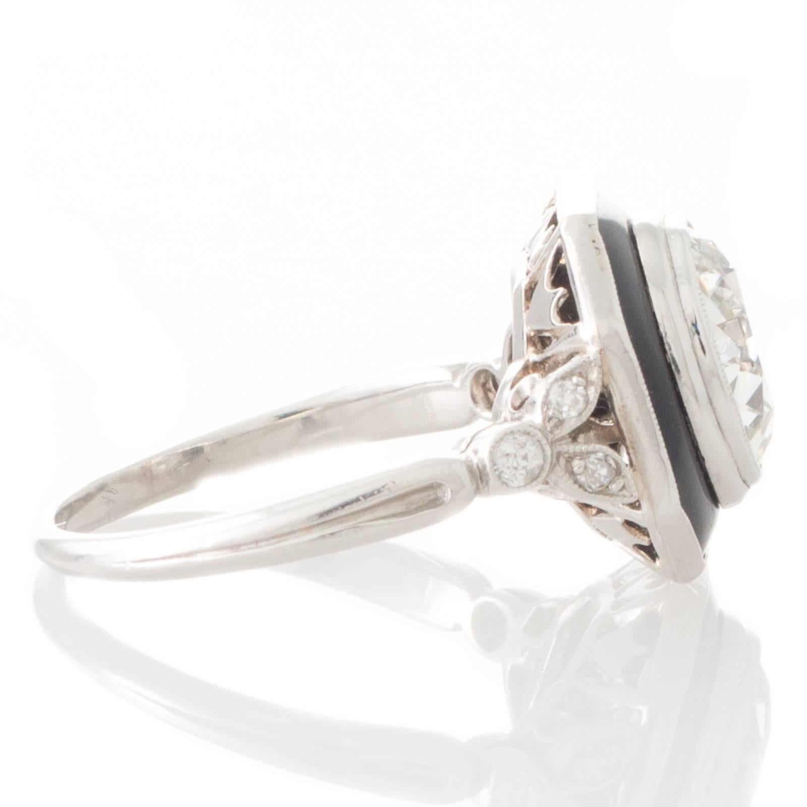 Women's Art Deco 2.20 Carat Transition Cut Diamond and Onyx Platinum Ring