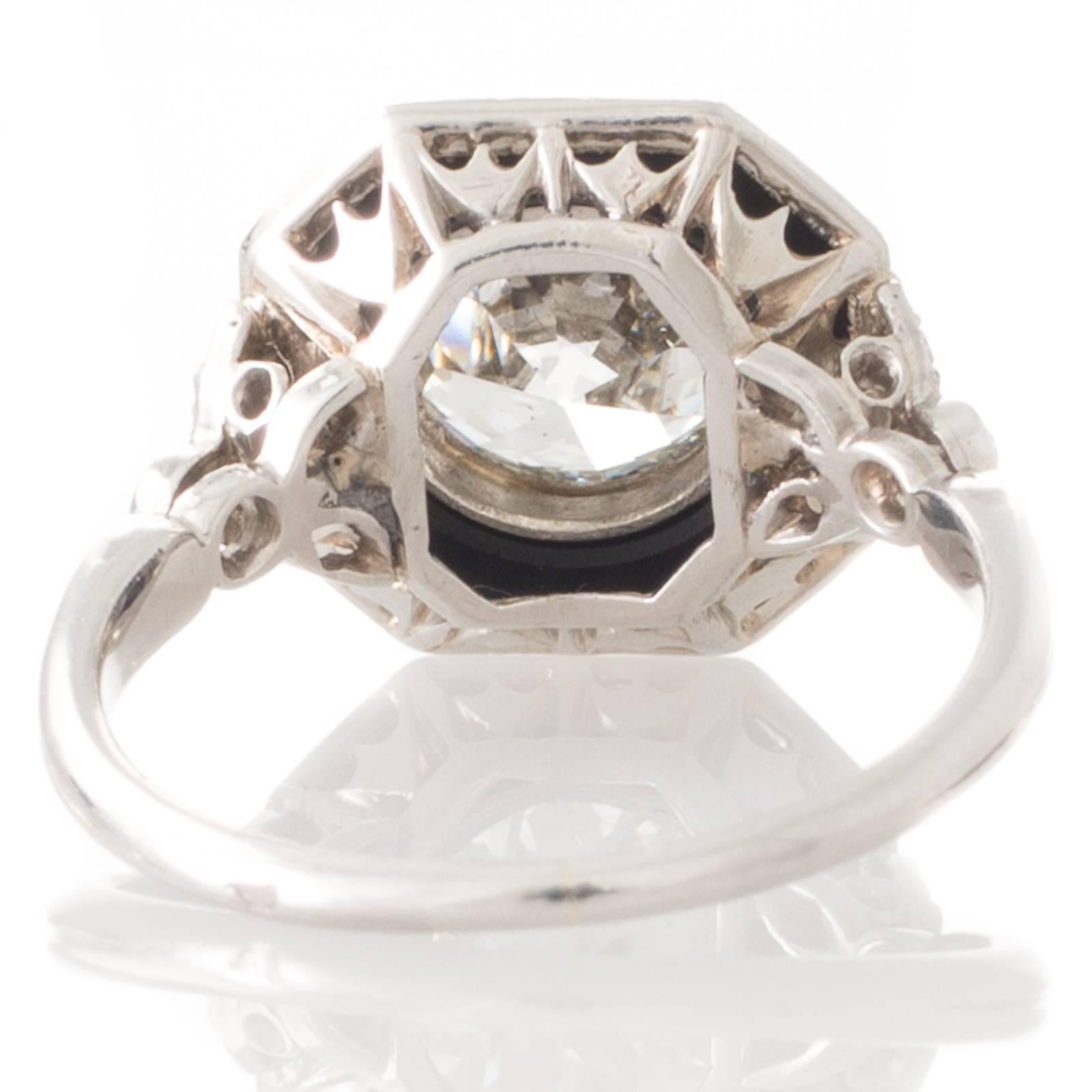 Art Deco 2.20 Carat Transition Cut Diamond and Onyx Platinum Ring 1