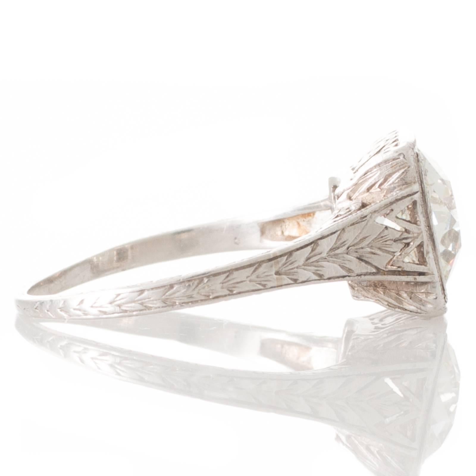 Art Deco 1.46 Carat Old Cut Diamond Platinum Engagement Ring For Sale 1