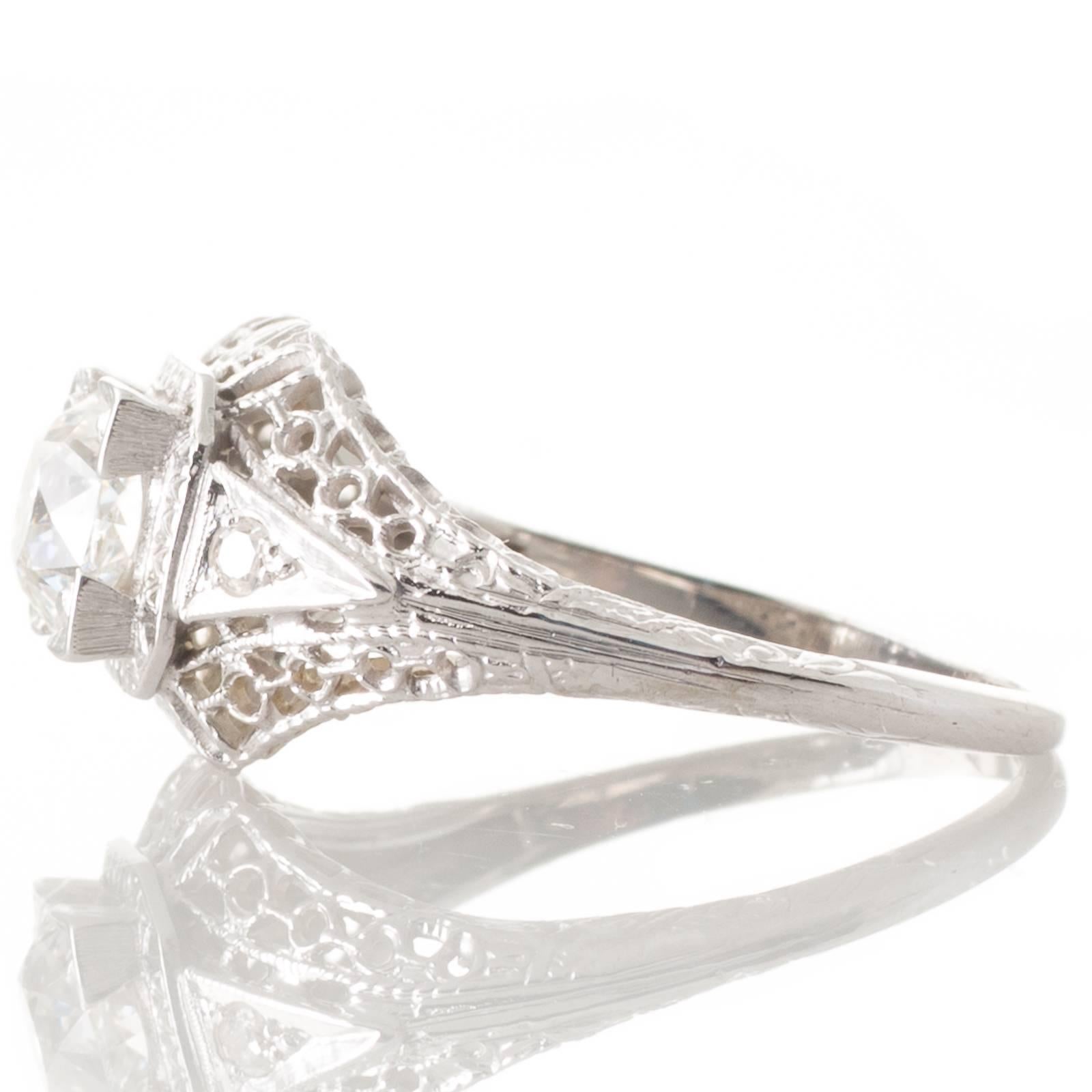 Antique Old European Cut Diamond and White Gold Filigree Solitaire Ring In Excellent Condition For Sale In Melbourne, AU