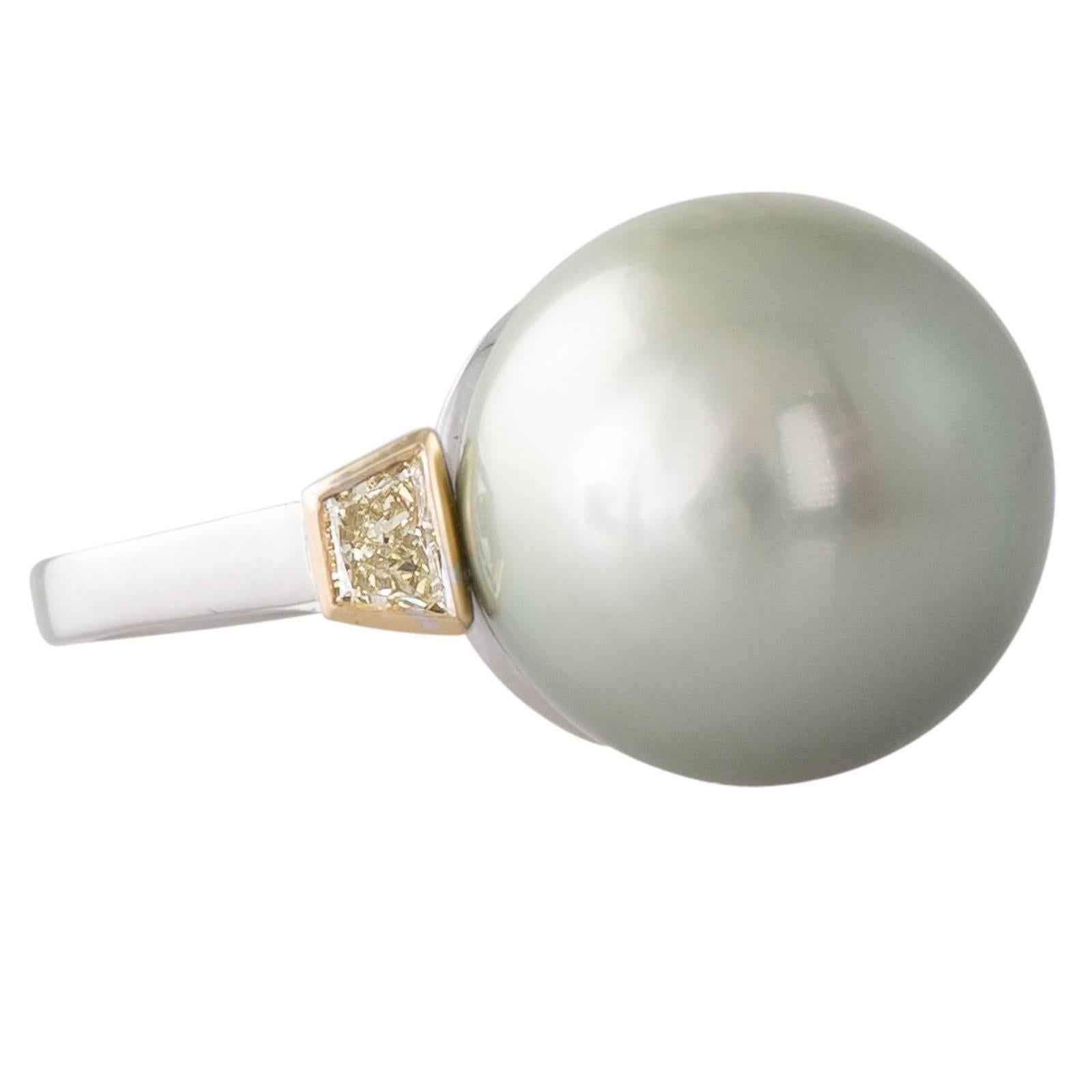 Pistachio Tahitian South Sea Pearl and Fancy Yellow Diamond White Gold Ring For Sale