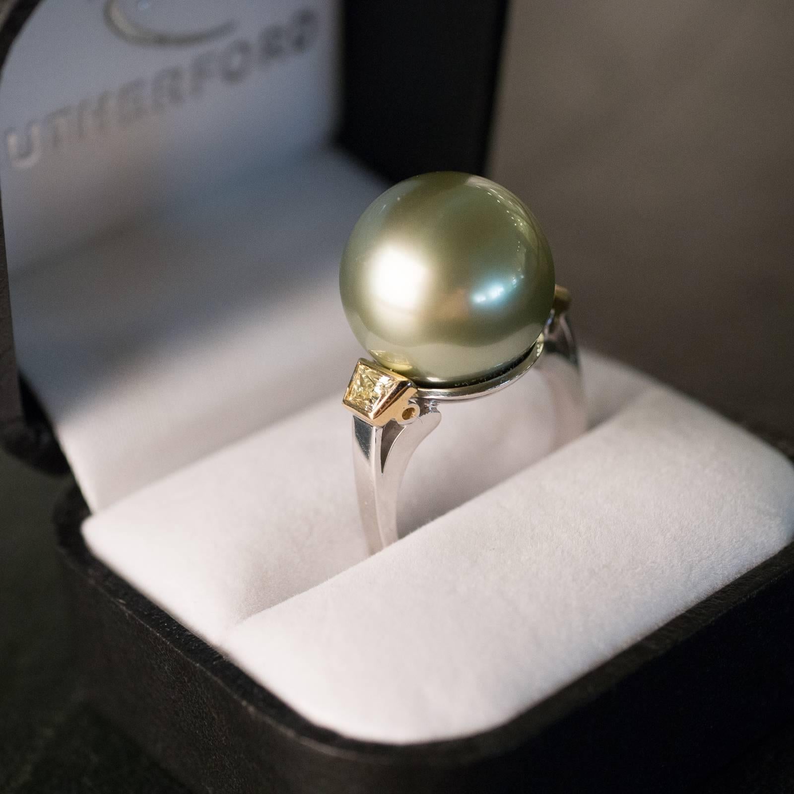 Pistachio Tahitian South Sea Pearl and Fancy Yellow Diamond White Gold Ring For Sale 1