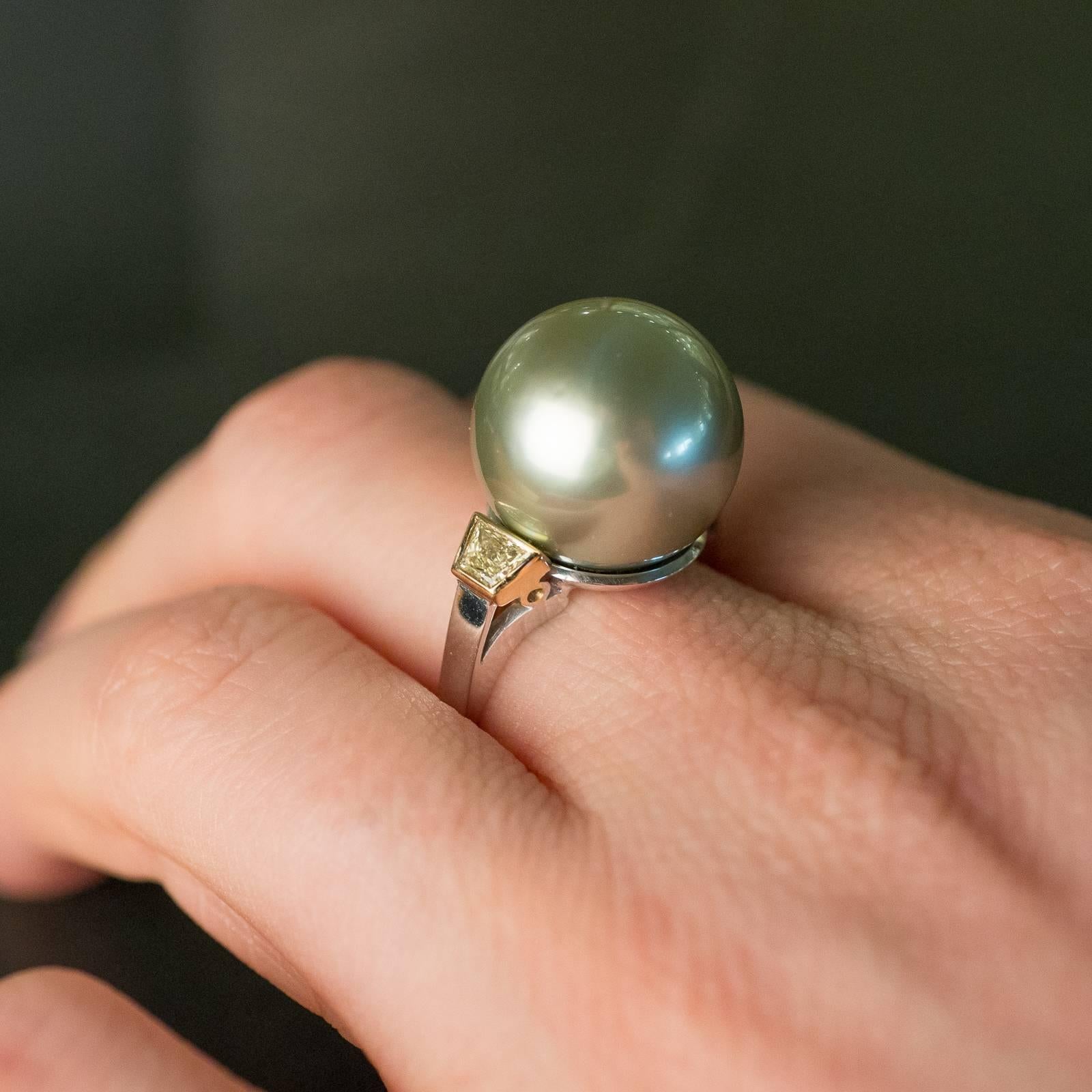 Pistachio Tahitian South Sea Pearl and Fancy Yellow Diamond White Gold Ring For Sale 2