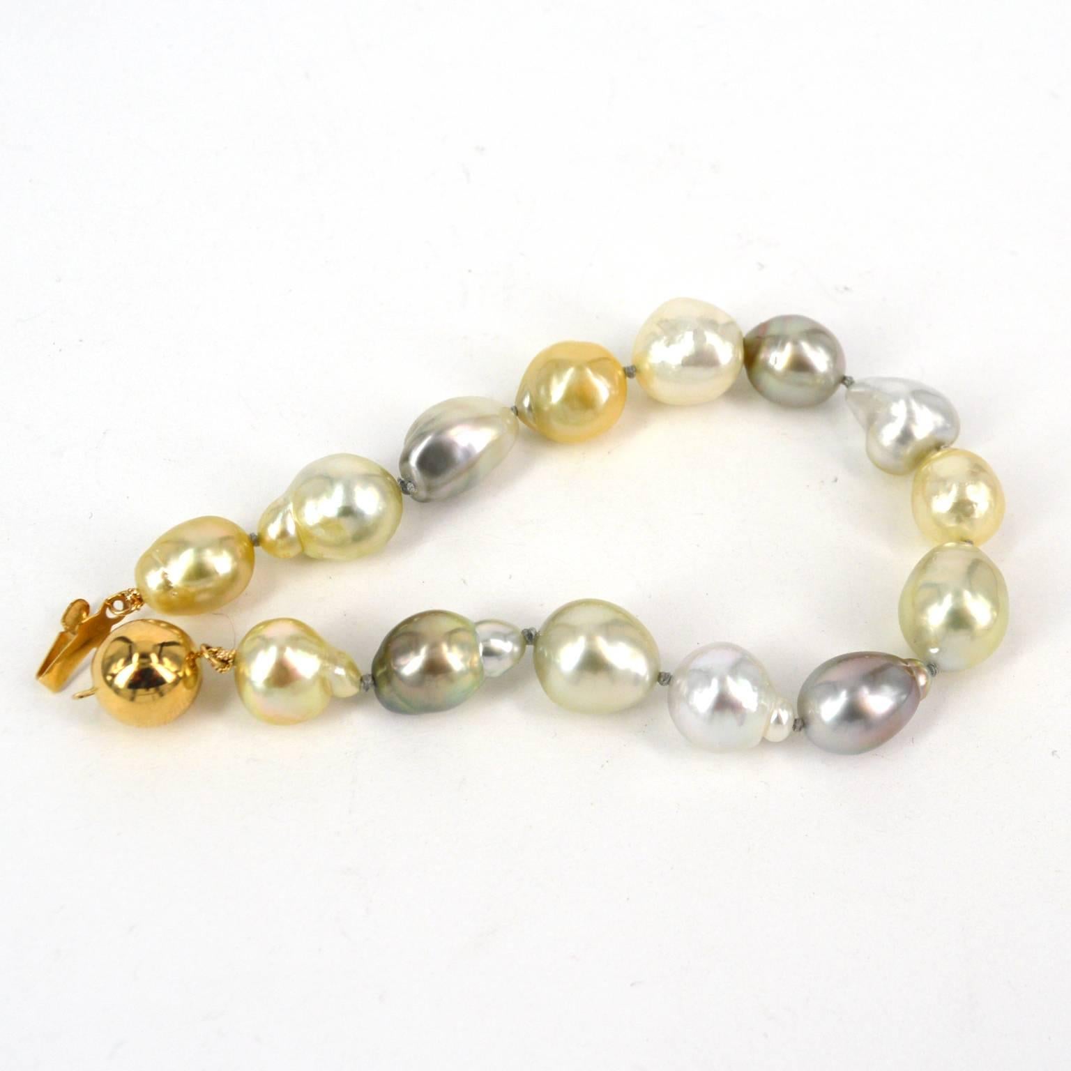 Women's Baroque South Sea and Tahitian Pearl Bracelet