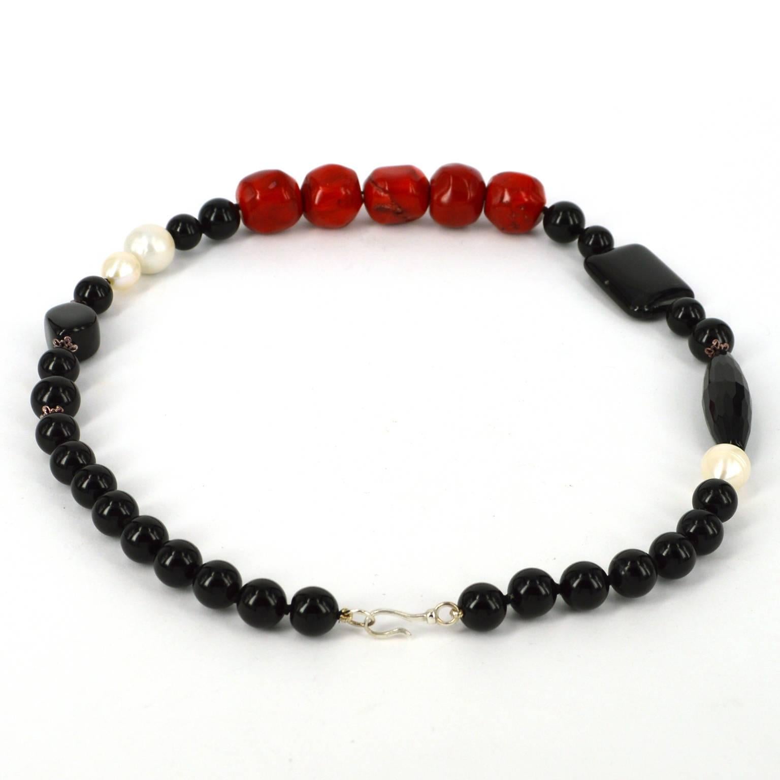 Black Onyx, Agate, Red Bamboo Coral and Freshwater Pearl Necklace In New Condition In Sydney, AU