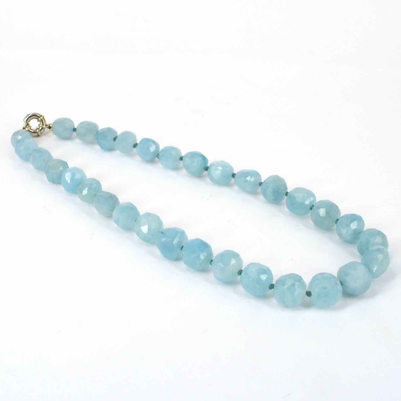 Contemporary Aquamarine Graduated Necklace Sterling Silver Clasp