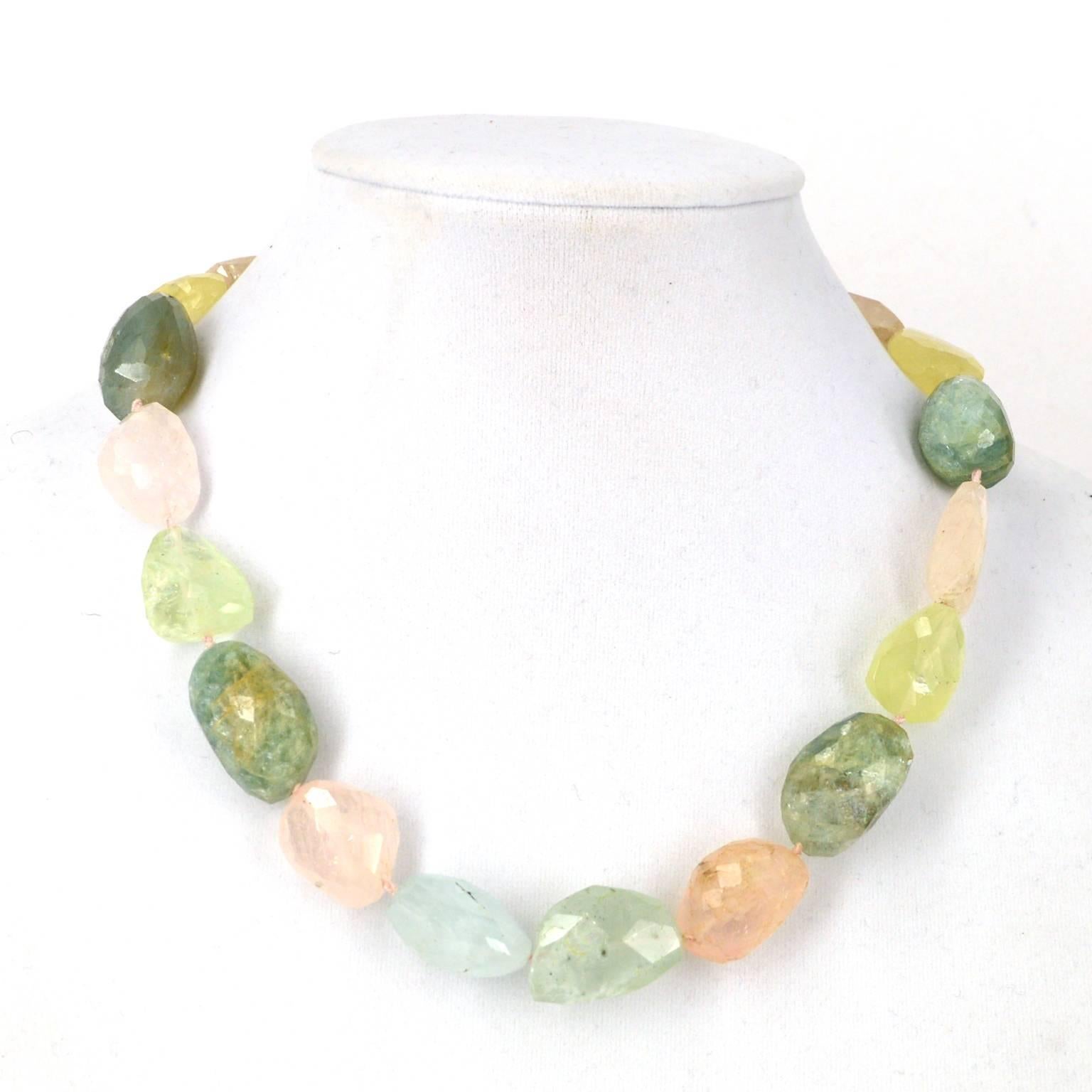 Faceted Beryl nuggets.
25mm beads. Hand knotted on light rose thread.
46cm Necklace
Sterling silver hook clasp
All stones are natural and as such may include natural inclusions.
