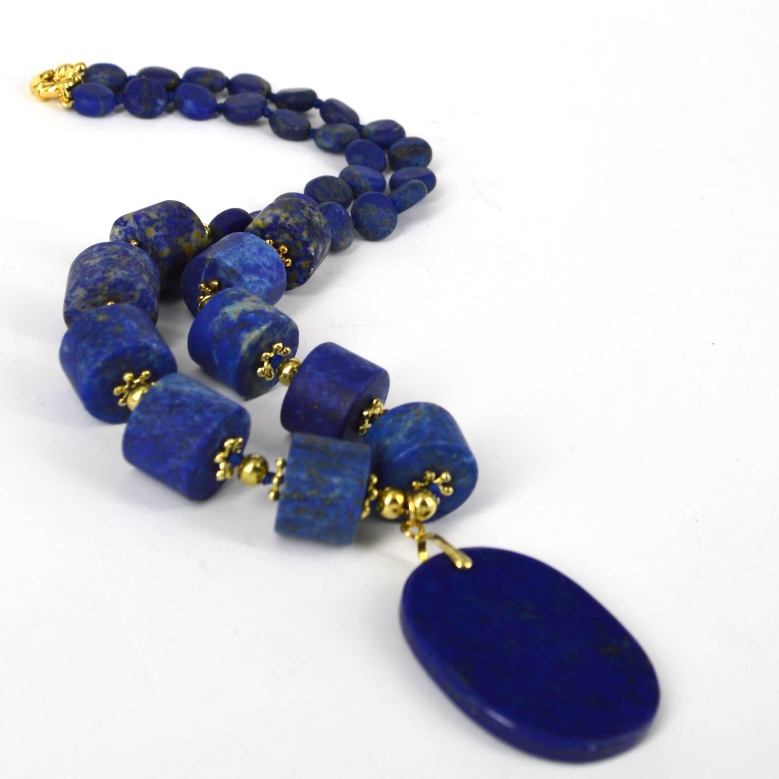 Decadent Jewels Lapis Lazuli Pendant Gold Necklace In New Condition In Sydney, AU
