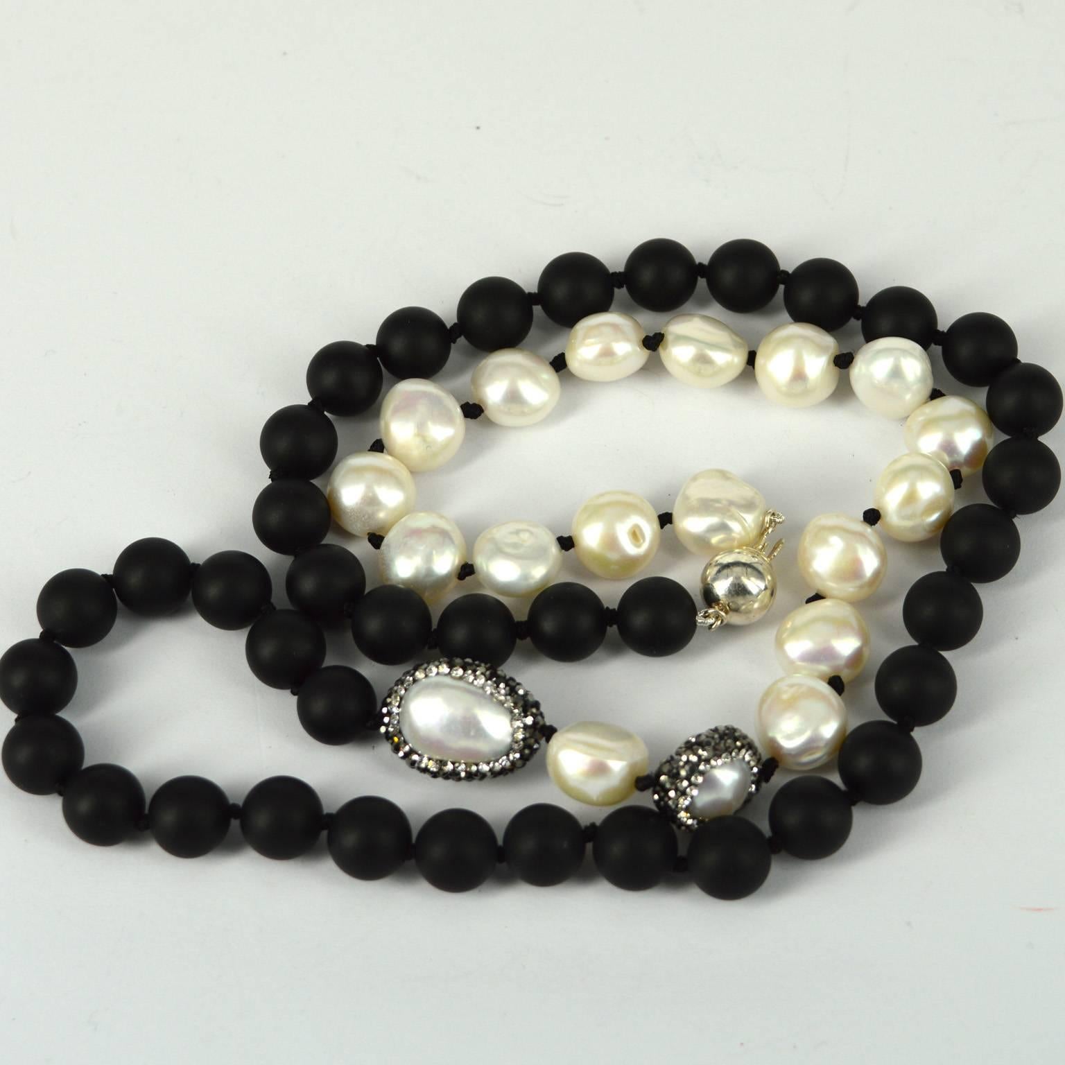 Decadent Jewels Matt Onyx Pearl Black and White Silver Necklace In New Condition In Sydney, AU