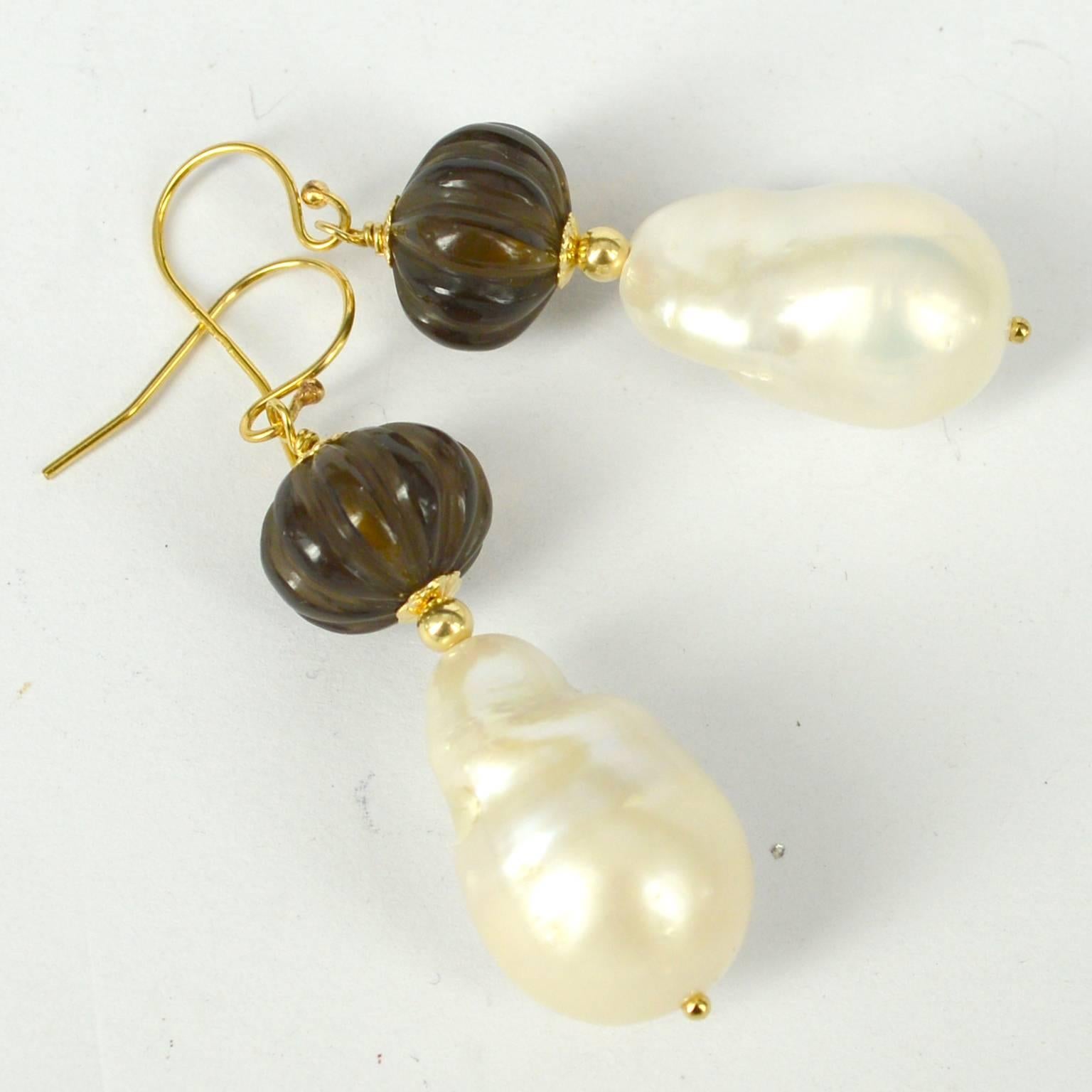 Decadent Jewels Carved Smokey Quartz Baroque Pearl Gold Earrings In New Condition In Sydney, AU