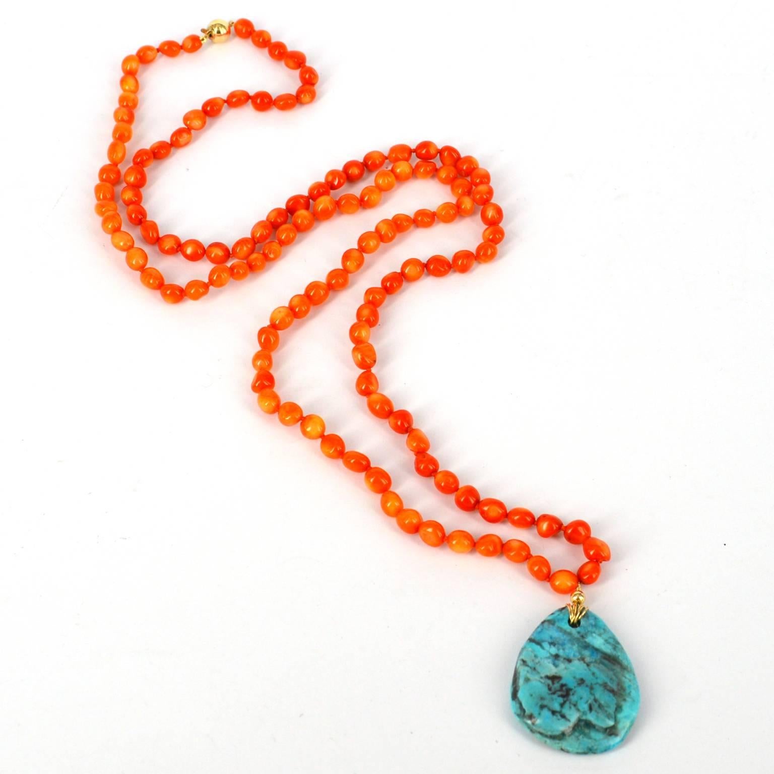 Decadent Jewels Coral and Turquoise Gold Sautoir Necklace In New Condition In Sydney, AU