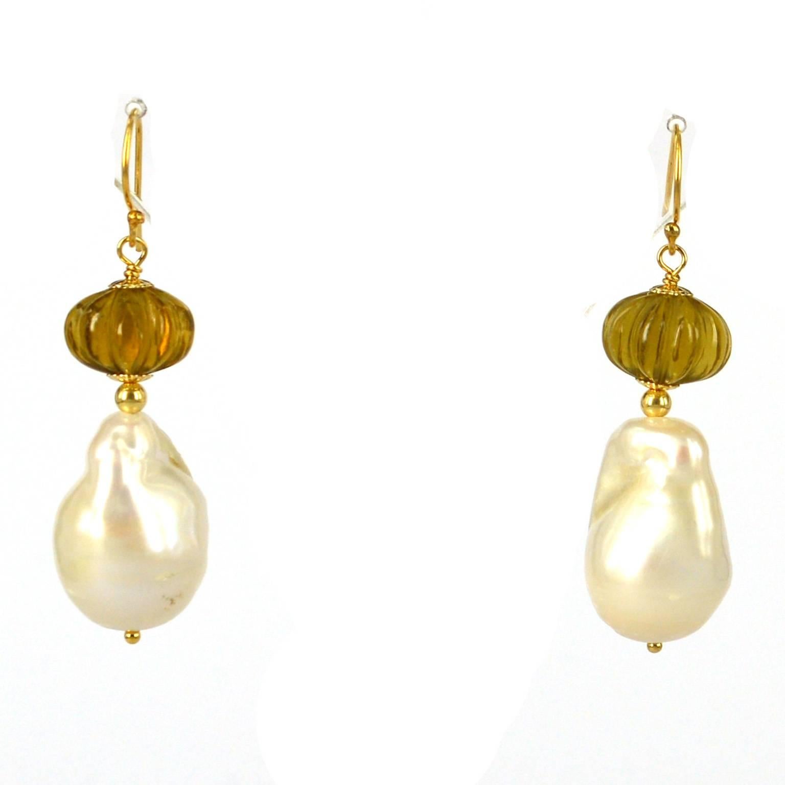 Decadent Jewels Carved Beer Quartz Baroque Pearl Gold Earrings In New Condition In Sydney, AU
