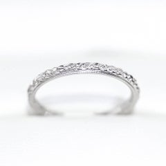 Engraved 18 Carat Art Deco Wedding Band, circa 1920s