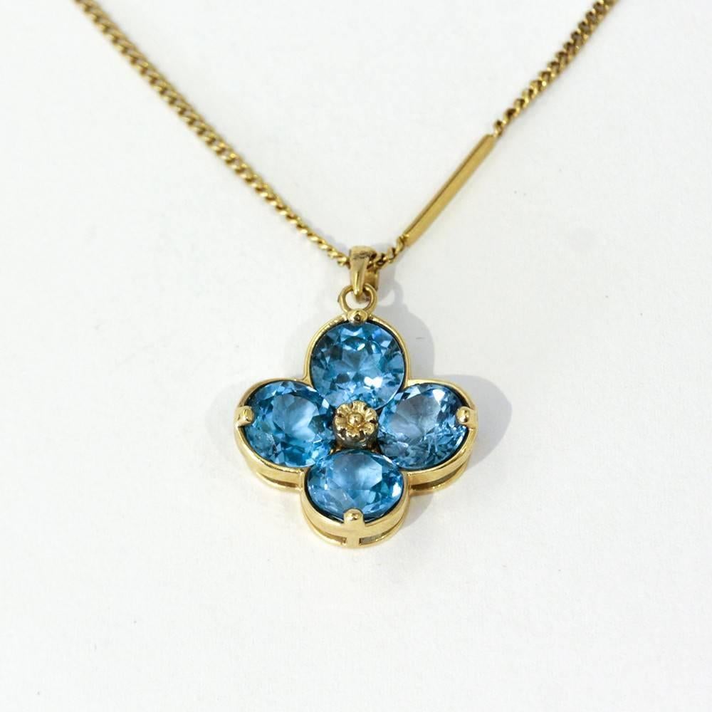 Contemporary Vintage London Blue Topaz Flower Shaped Pendant Chain Necklace For Sale