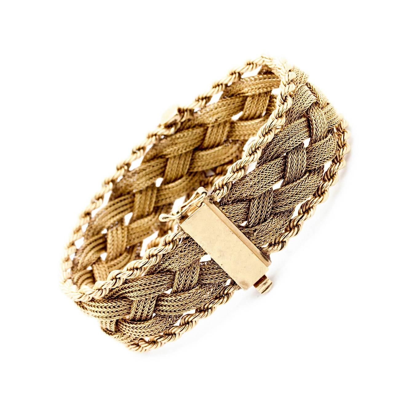 Vintage 1940s Braided Gold and Tassel bracelet with Diamonds, Handmade Bracelet For Sale 4