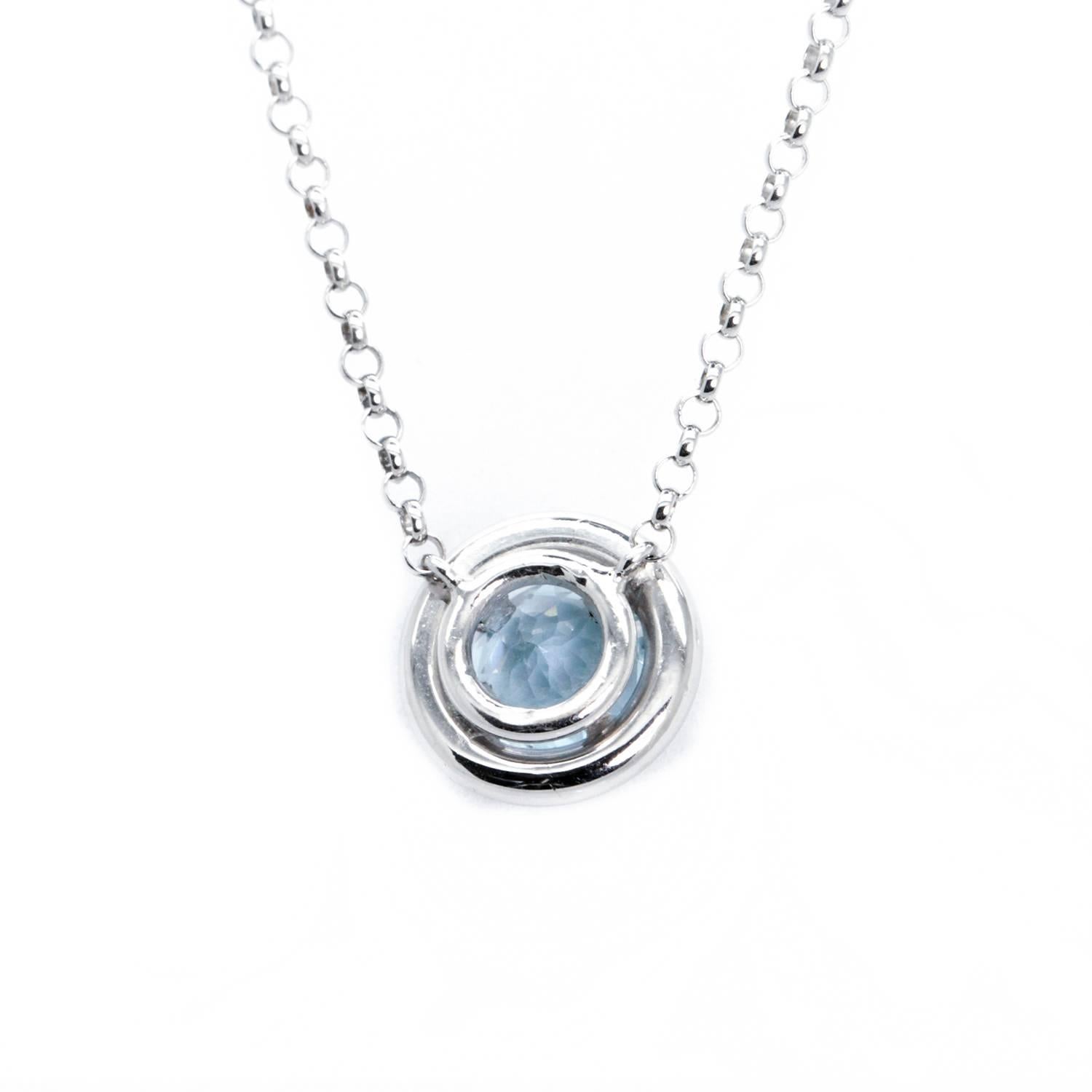 Women's Very Fine Aquamarine Diamond Pendant Necklace For Sale