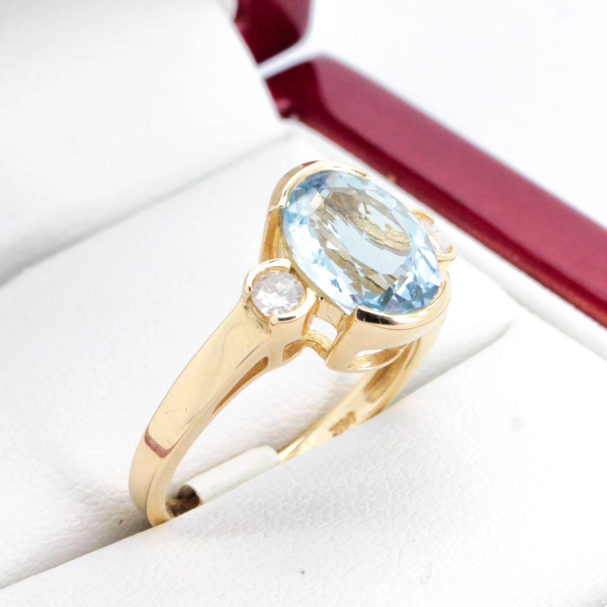 Women's Aquamarine Diamond Engagement or Cocktail Ring For Sale
