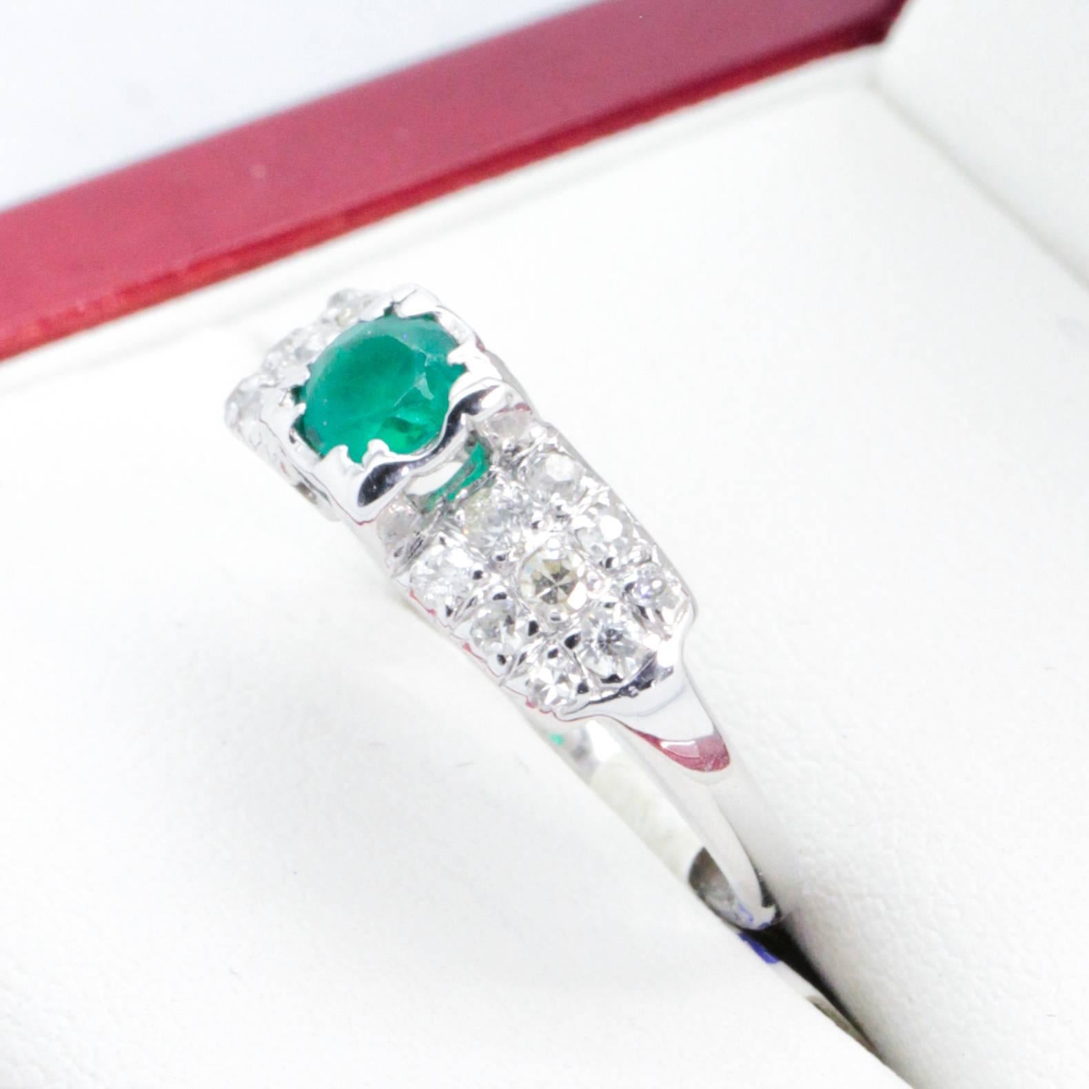 Vintage Emerald and Diamond Engagement Ring For Sale 5