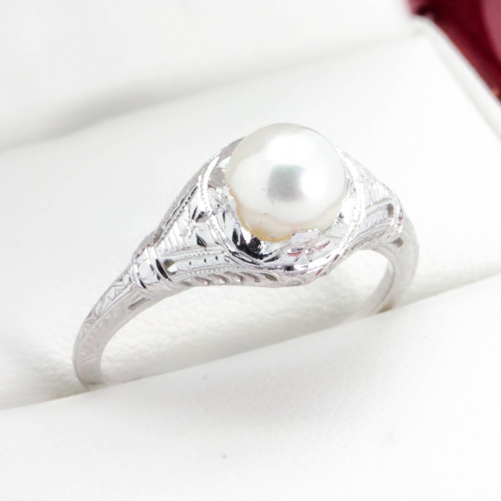 Antique Art Deco Pearl and Filigree Engagement or Cocktail Ring For Sale 2