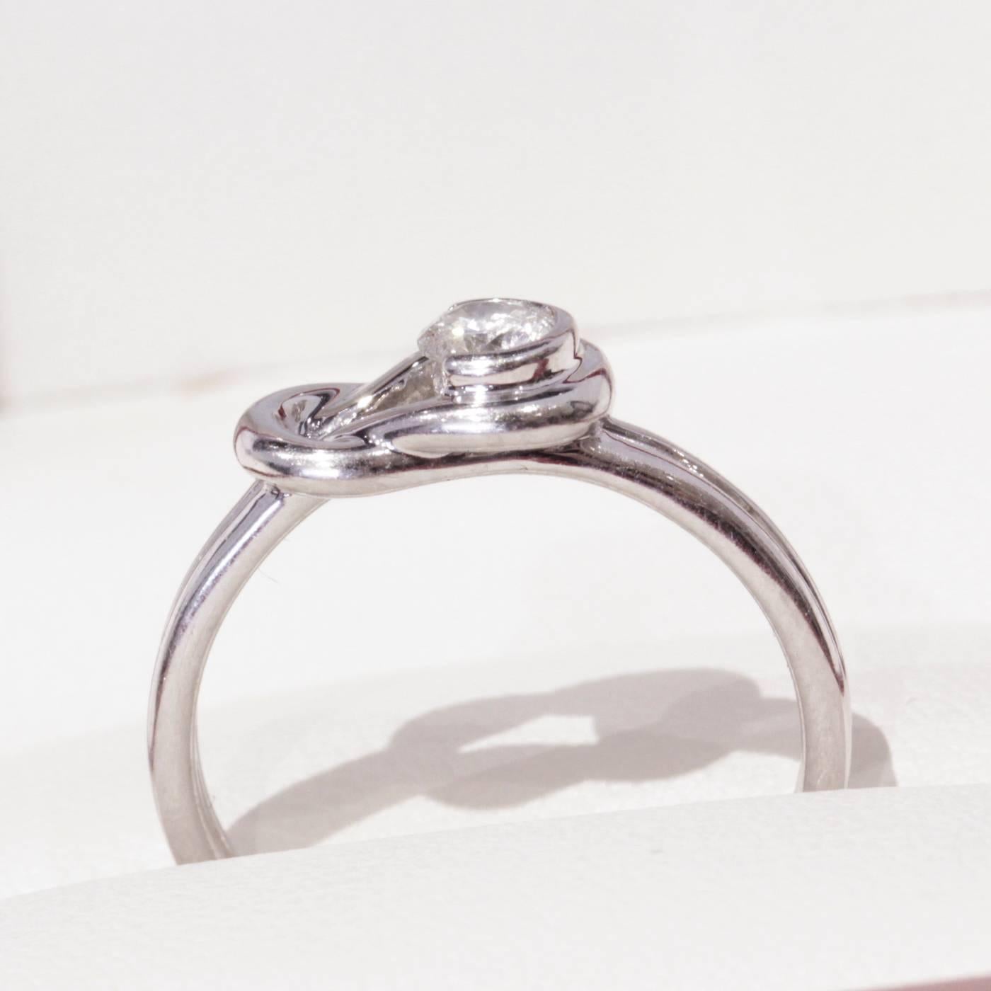 Vintage Brilliant Cut Diamond White Gold Knot Engagement Ring  For Sale 1