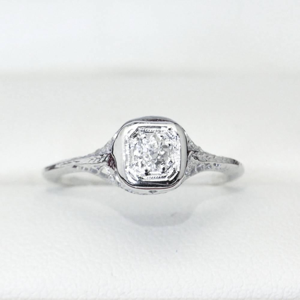 Old European Cut G VS Diamond White Gold Filigree Engagement Ring In Excellent Condition For Sale In Sydney CBD, AU