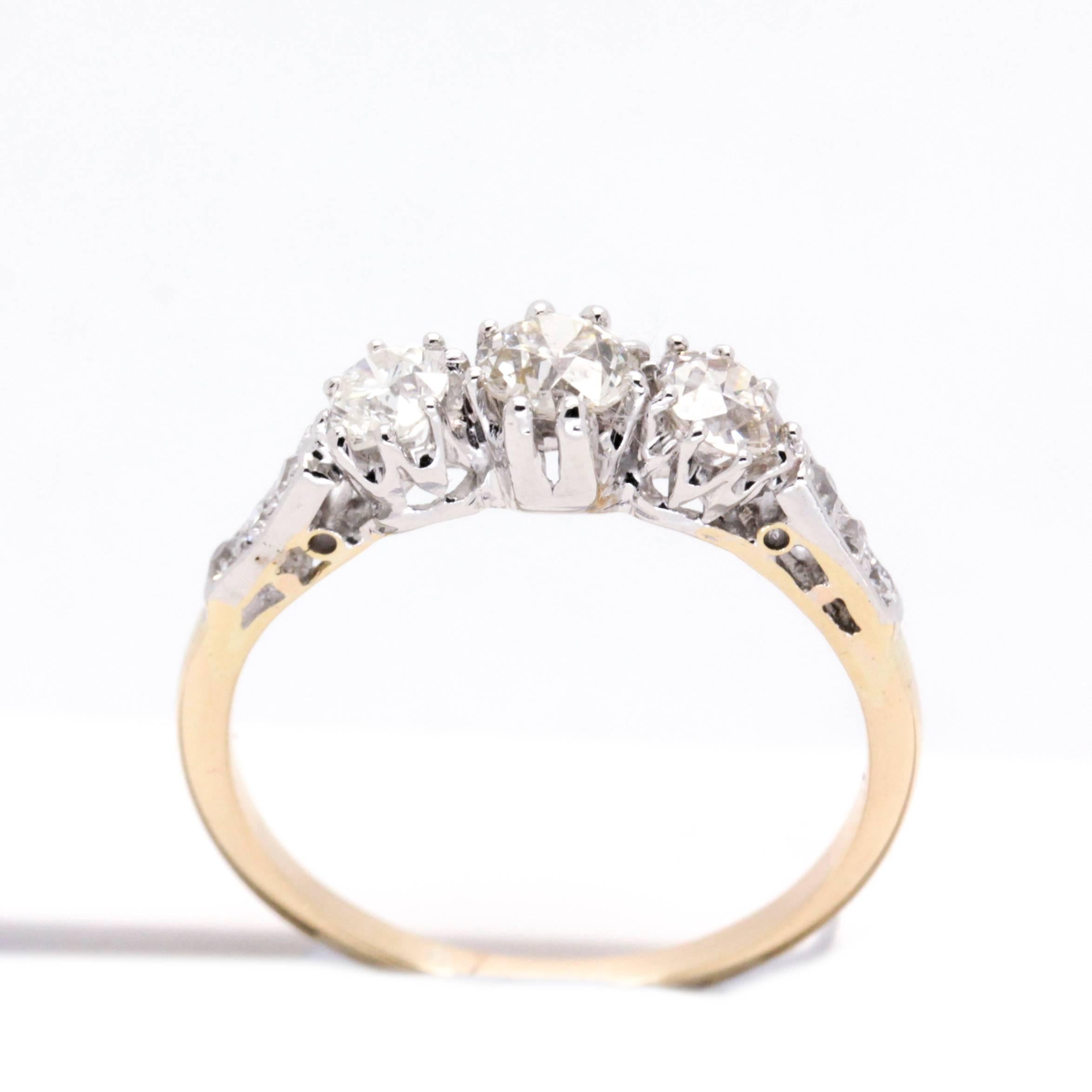 Art Deco Three-Diamond Engagement or Cocktail Ring 2