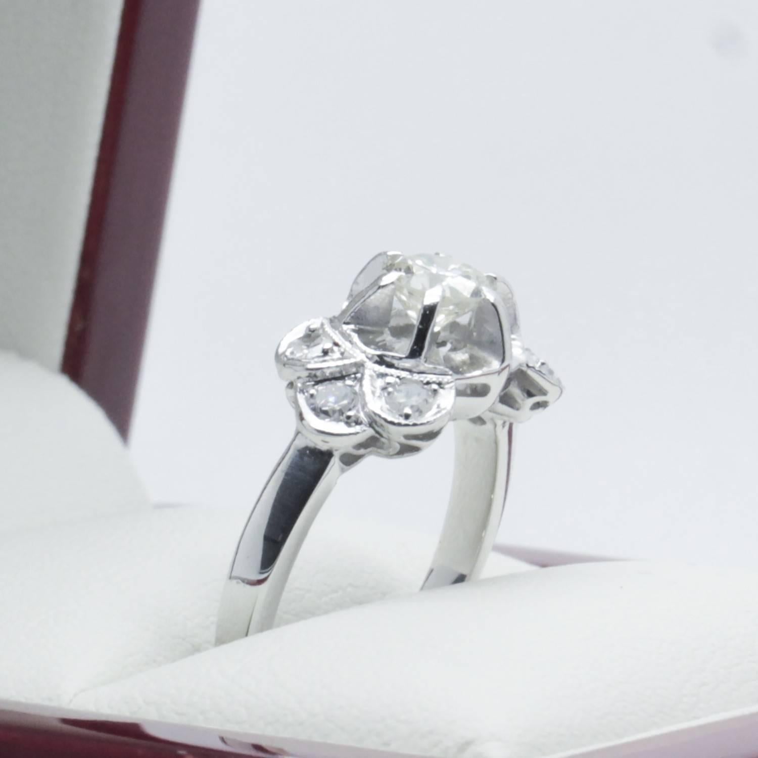Art Deco Diamond Engagement Ring, Handmade Antique 1940s Ring For Sale 2