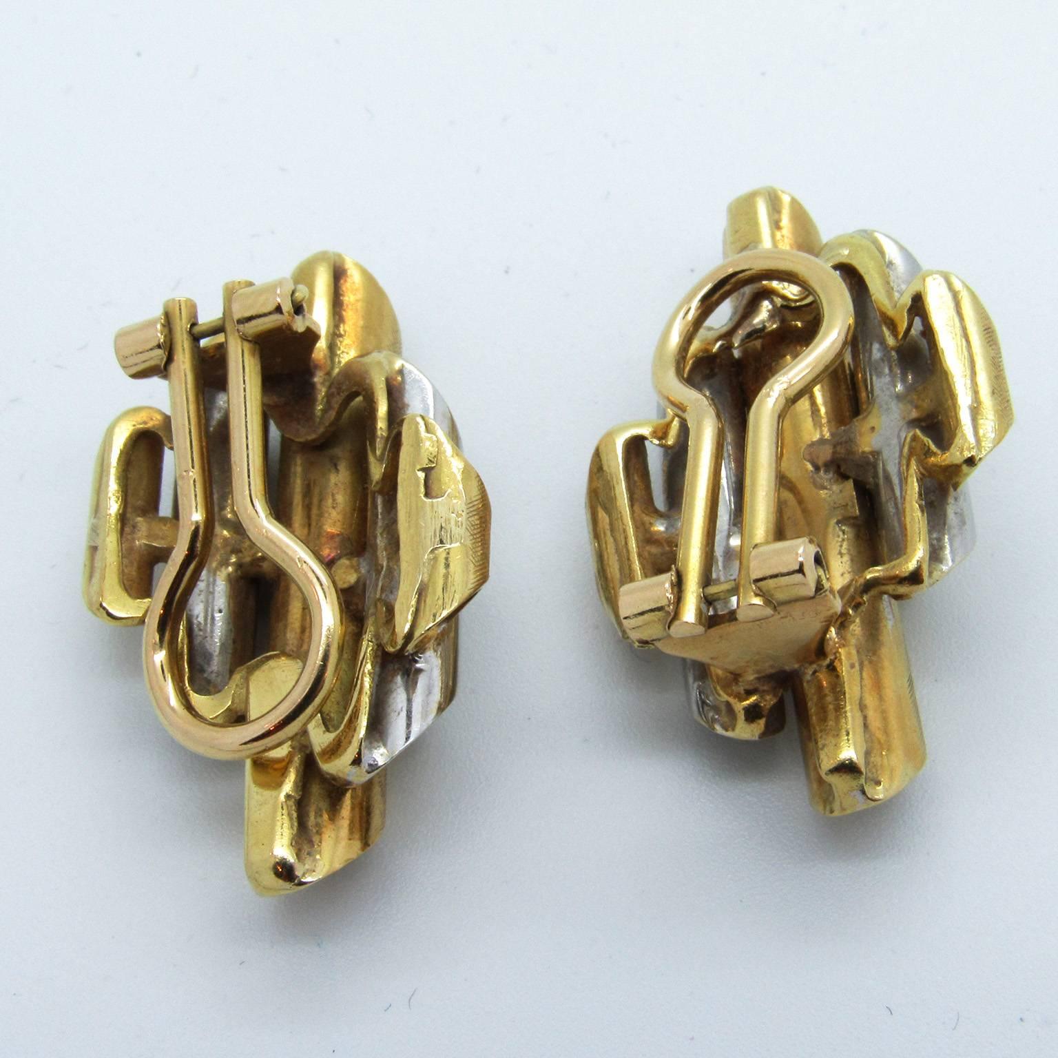 18kt Gold and Diamond Brutalist Ring, Earrings and Convertible Brooch For Sale 2