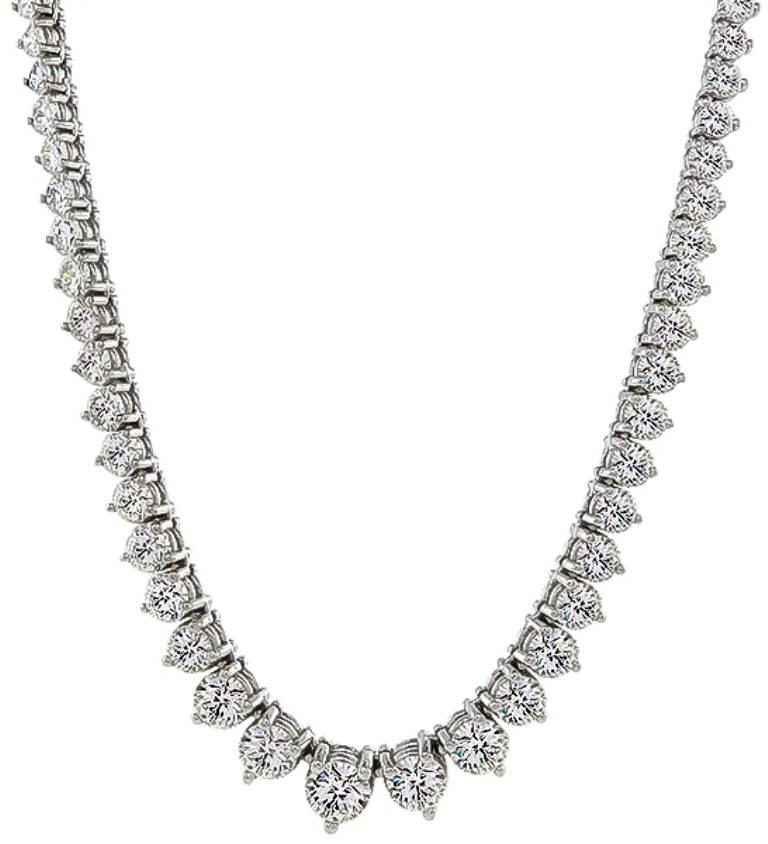This amazing 14k white gold necklace is set with sparkling round cut diamonds that weigh 26.10ct. The color of the diamonds is G-J with VS1-SI1 clarity. The five largest diamonds are GIA certified 0.88ct J/VS1, 0.74ct J/VS2, 0.74ct I/VS2, 0.70ct