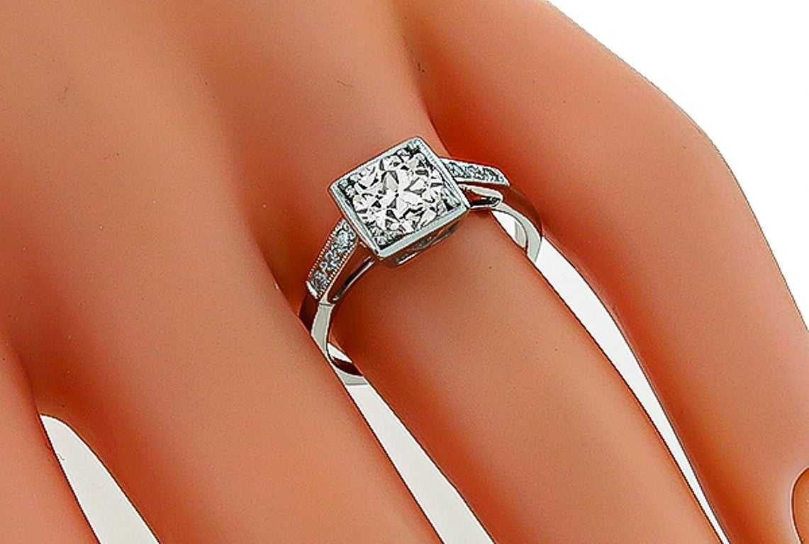 GIA 1.05ct Diamond Platinum Engagement Ring In New Condition For Sale In New York, NY