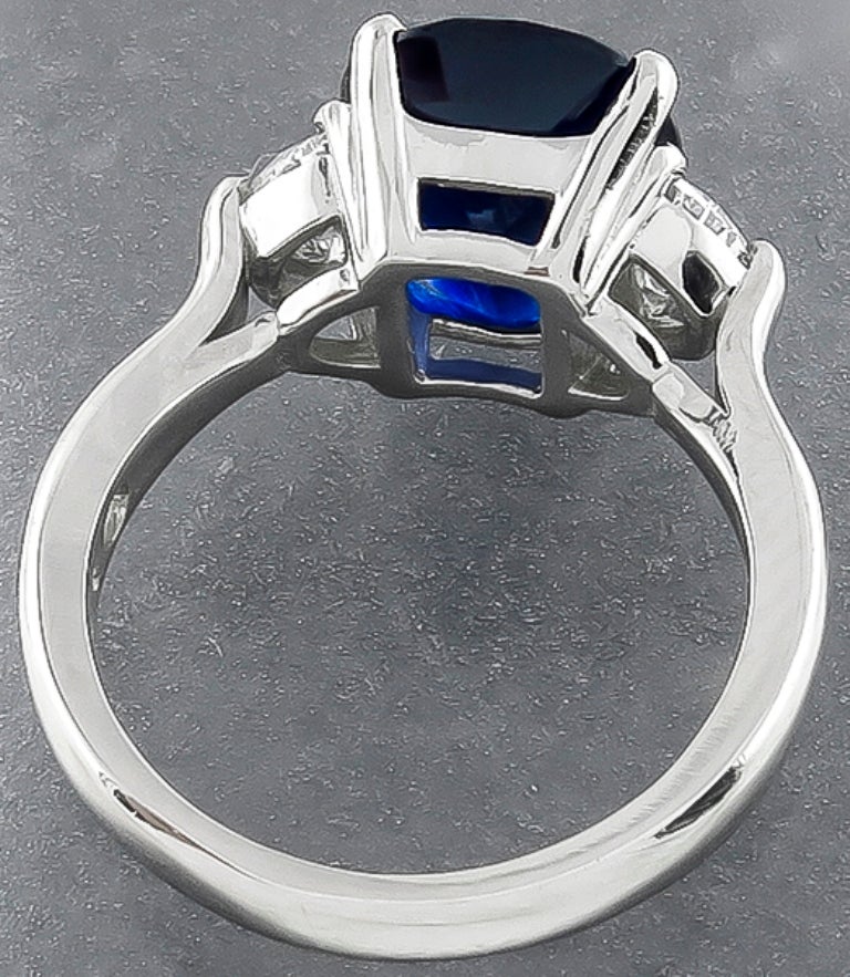 Enticing 5.17 Carat Natural Sapphire Diamond Platinum Engagement Ring In New Condition In New York, NY
