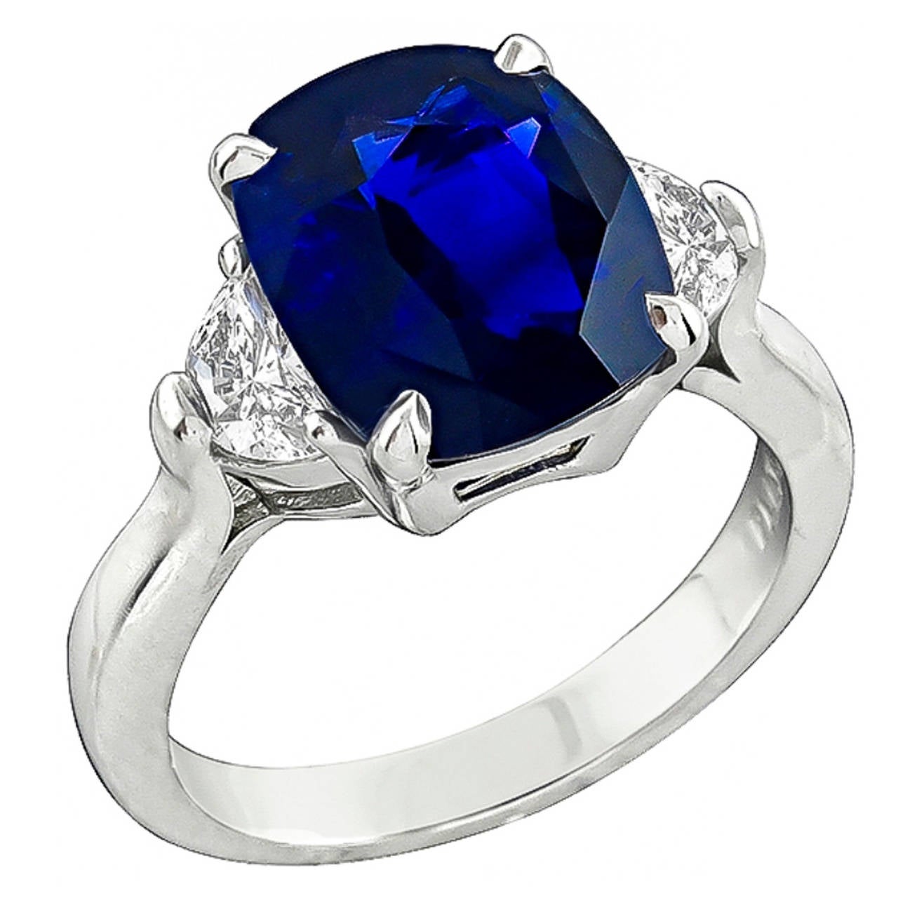 Enticing 5.17 Carat Natural Sapphire Diamond Platinum Engagement Ring