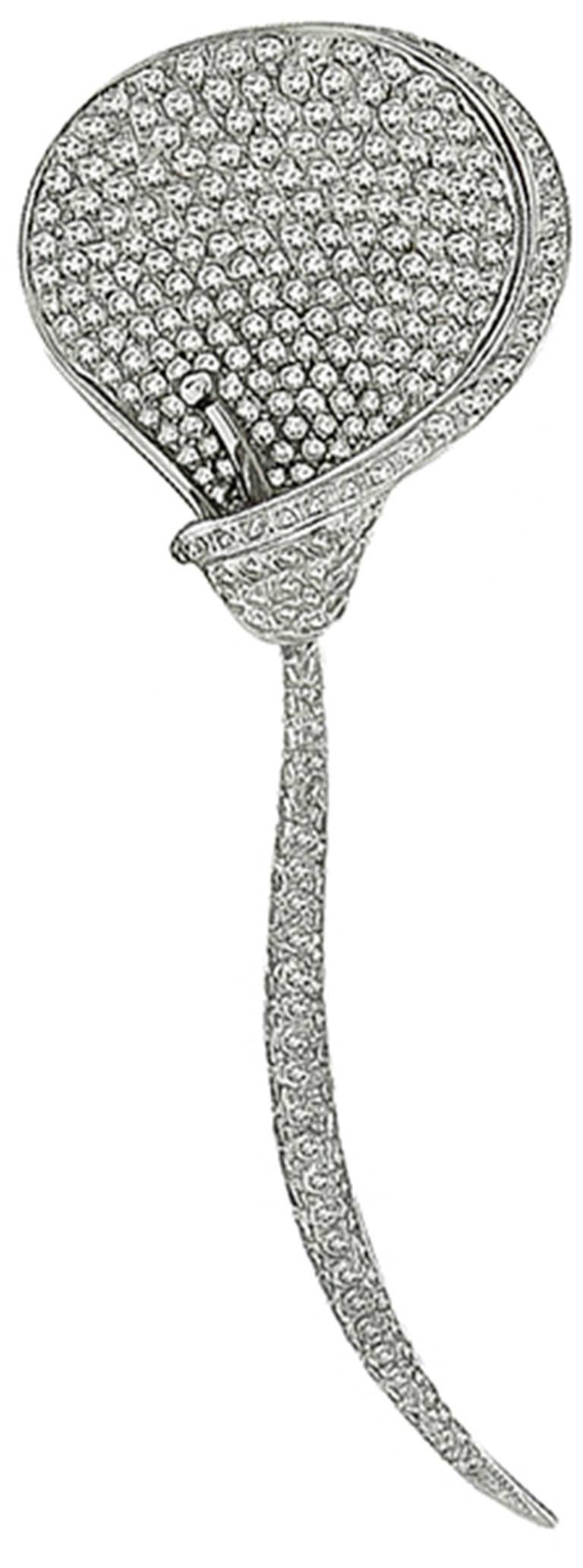Einzigartige Diamant-Gold-Blumen-Ansteckbrosche  im Zustand „Neu“ im Angebot in New York, NY