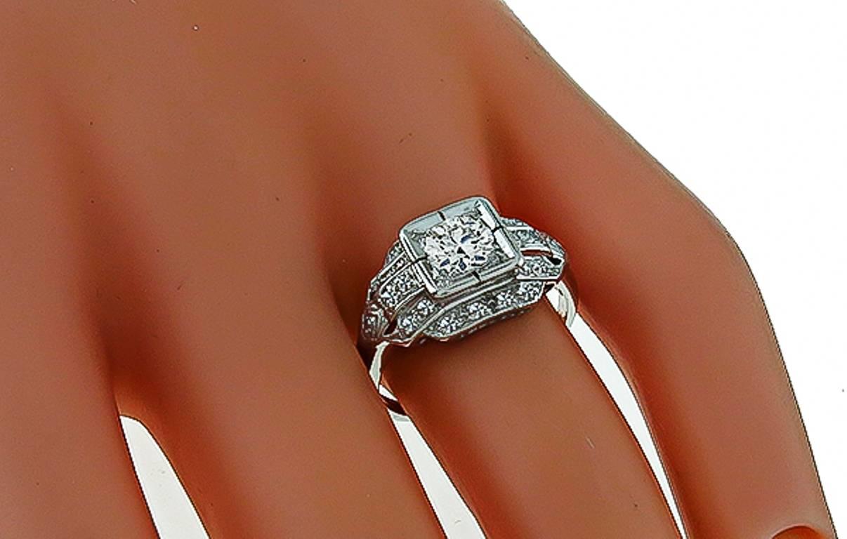 Round Cut Enticing Diamond Platinum Engagement Ring For Sale