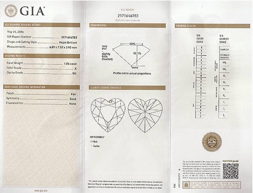 Women's or Men's Elegant GIA Cert 1.06 Carat Diamond Gold Heart Pendant For Sale