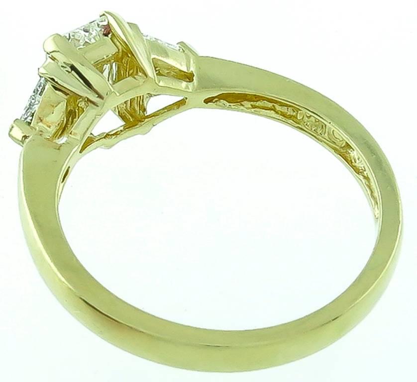 Verlobungsring mit 0,69 Karat GIA-zertifiziertem Diamanten im Smaragdschliff im Zustand „Neu“ im Angebot in New York, NY