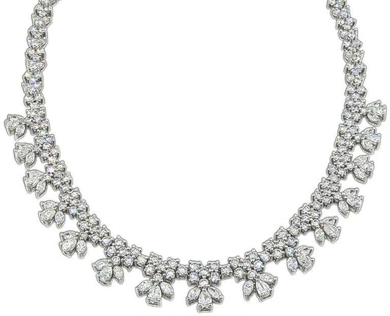Amazing 20.44 Carats Diamonds Platinum Necklace For Sale at 1stDibs